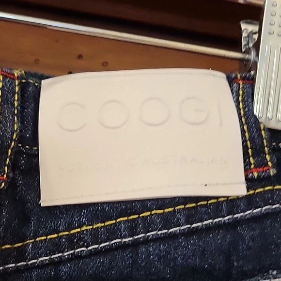 Coogi | Baby Boys Dark Wash Jeans in Size 6-9 Months - Heard The Buzz? - Picture 4 of 9